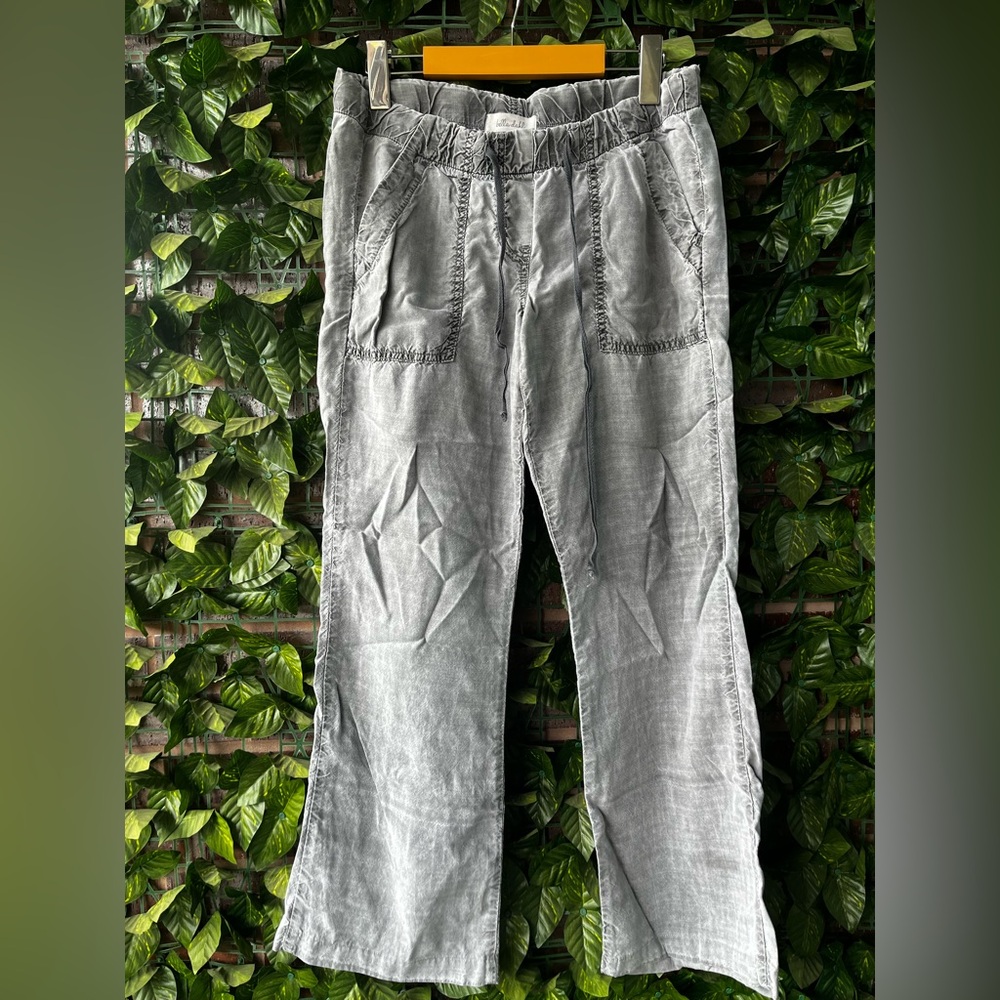 Bella Dahl Light Gray Distressed Pants, XS